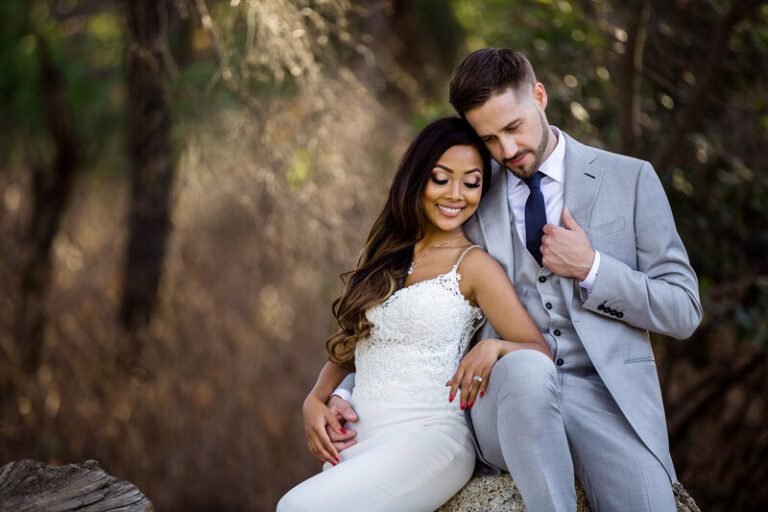 Colour wedding photograph from the Ikonic Media portfolio