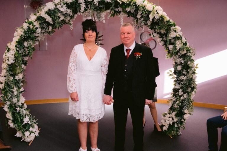 Colour wedding photograph from the Ikonic Media portfolio