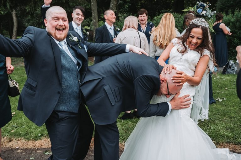 Colour wedding photograph from the Ikonic Media portfolio