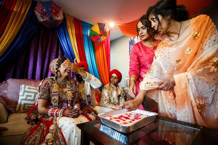 Colour wedding photograph from the Ikonic Media portfolio