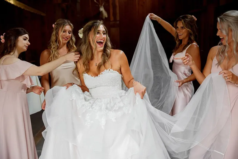 ikonic bridesmaids preparations